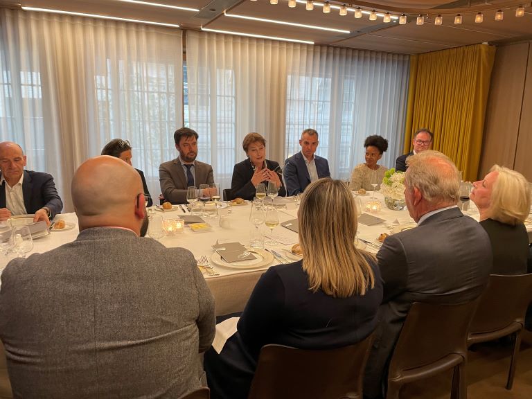 Presidents-Circle-Dinner-with-Lord-Darroch-the-French-Chamber