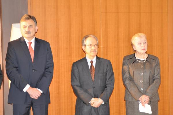 M. Dominique Marcel-Huet, M. Jean-Louis Claudon et Mme Geneviève Kintzel