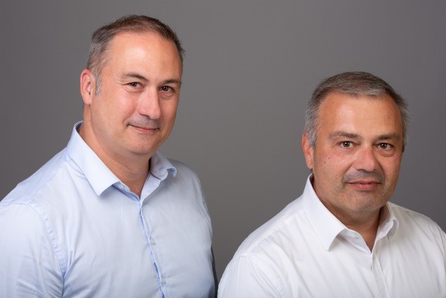 モルフェ代表取締役社長ブルーノ・デュプリエ氏、技術責任者シルヴァン・アザリアン氏