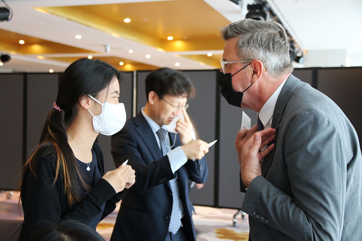 [Translate to Coréen:] Economy experts share insights during Economic Forecast Seminar 2022