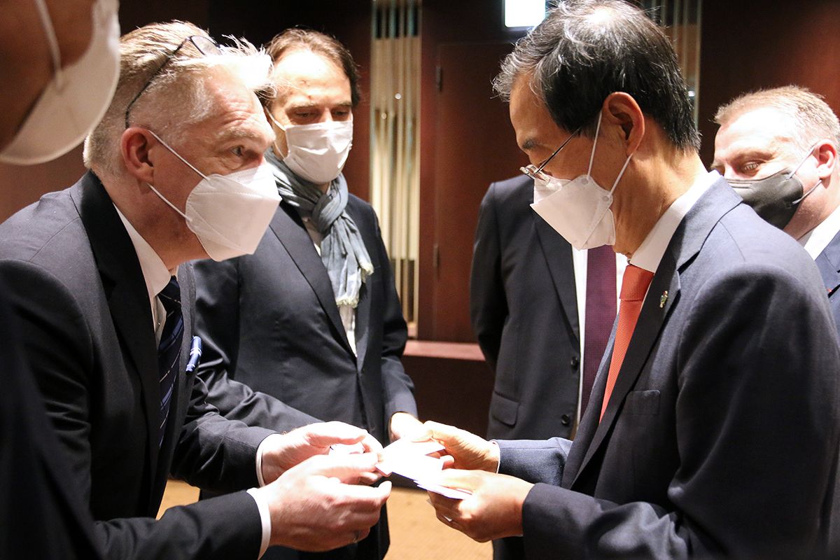 한불상공회의소 이사회 멤버와 한덕수 국무총리