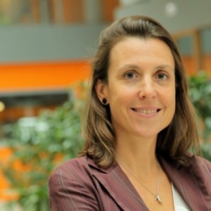 VEIL ISABELLE REBECCA