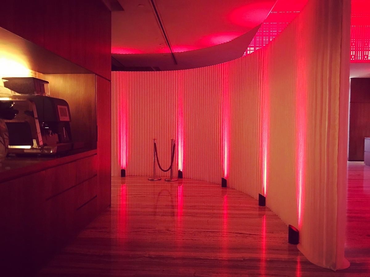 Airstar Japan lance un concept créatif de cloisonnements en papiers décoratifs