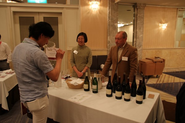 [Translate to Japonais:] mission Bourgogne & Jura Grand Tasting