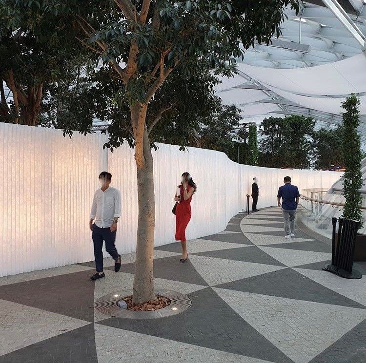 Airstar Japan lance un concept créatif de cloisonnements en papiers décoratifs