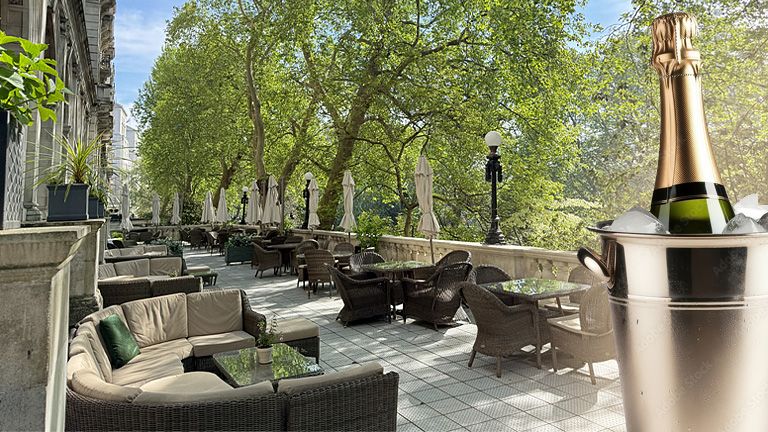 french-chamber-commerce-summer-champagne-reception-london-networking-national-liberal-club