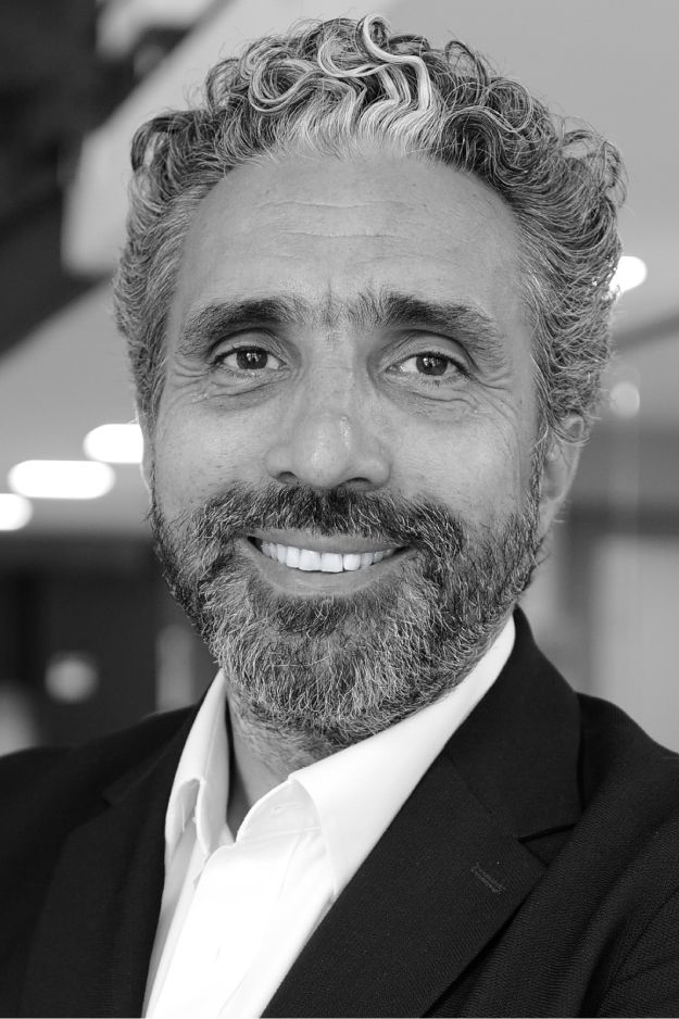 [Translate to Romanian:] 